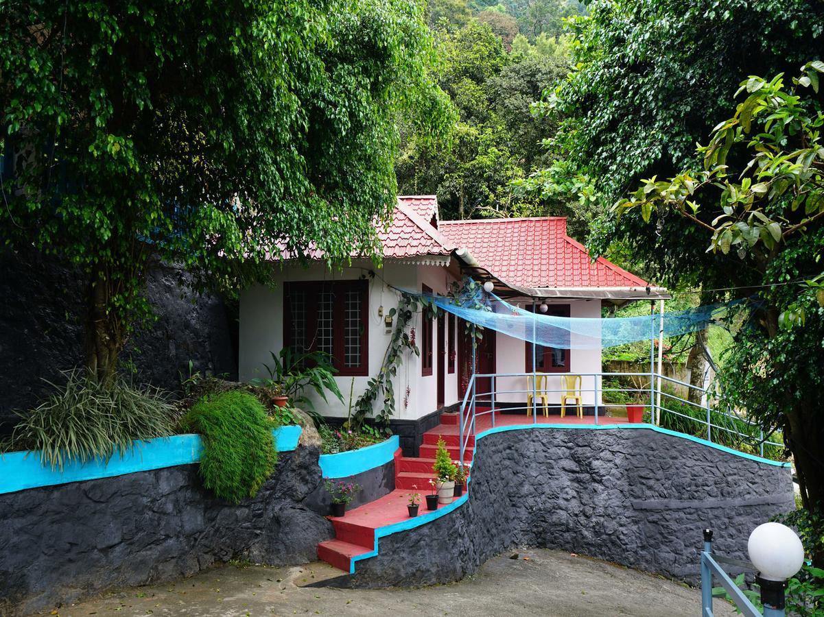 Oyo 10262 Hotel Munnar Rock Exterior foto
